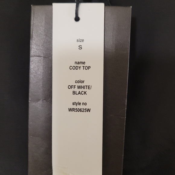 W.g.b. by Walter Baker Cody top off white black colour block tuxedo blouse nwt - Picture 5 of 6